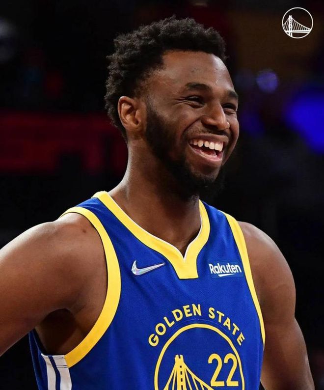 爱游戏入口金州勇士今晨刷新队史纪录上海申花今晚造点机会，菲尼克斯太阳今夜豪取连胜看傻球迷的简单介绍