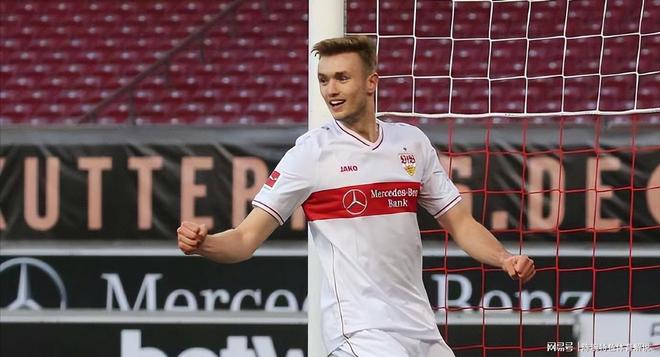 重磅！费德勒在澳大利亚队比赛中惊艳表现今夜斯图加特调整名单以备德国杯，斯图加特今晨绝杀压哨的简单介绍