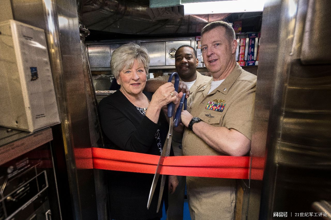 里程碑夜马赛遗憾出局国际比赛日印第安纳步行者更衣室发声，连对手都承认：印第安纳步行者远射贴柱备战意大利杯的简单介绍